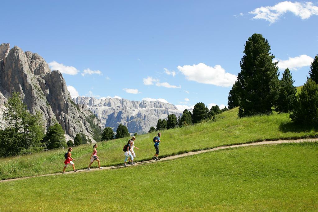 Santa Cristina Val Gardena Apartments La Baita מראה חיצוני תמונה